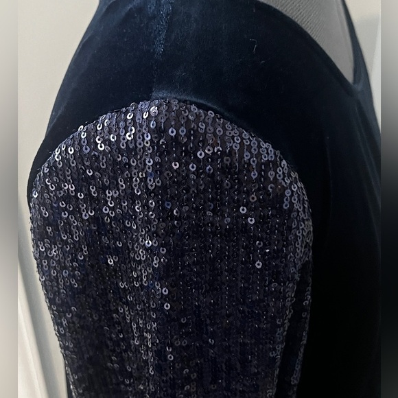 NWT Alex Evenings Sz M Formal Navy Blue Velvet Top with Sequin Long Sleeves - Picture 7 of 16